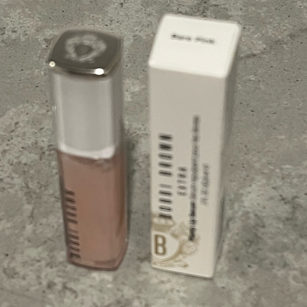 Bobbi Brown Lip Balm and Gloss Set - Soft Pink and Cream (New w/Free Purse!) - Picture 3 of 4